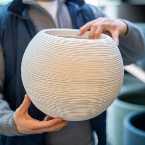 Simegarden Caspot shabby sfera rigata 30 cm / Bianco